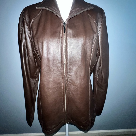 Gently used NINE WEST Women’s Buttery Soft Chocolate Brown Leather Jacket Size M